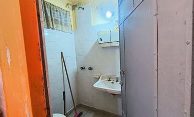 PH Independiente A REFACCIONAR a metros del MAR