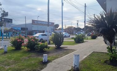 PH Independiente A REFACCIONAR a metros del MAR