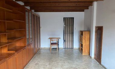 CASA 4 AMB EN VENTA EN SAN ANDRÉS JARDÍN PARRILLA