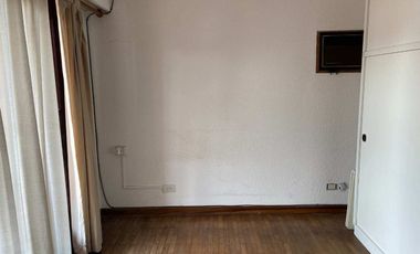 CASA 4 AMB EN VENTA EN SAN ANDRÉS JARDÍN PARRILLA