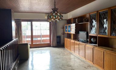CASA 4 AMB EN VENTA EN SAN ANDRÉS JARDÍN PARRILLA