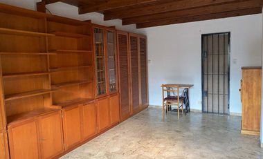 CASA 4 AMB EN VENTA EN SAN ANDRÉS JARDÍN PARRILLA