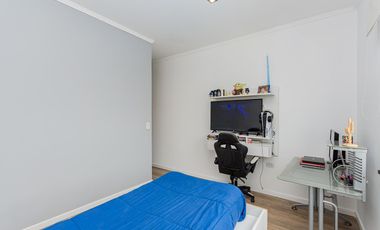 Venta - Casa 2 plantas - Jardín - Pileta - Lagos de Canning