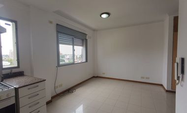 mono ambiente en alquiler- caseros centro