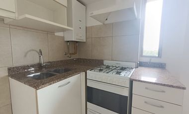 mono ambiente en alquiler- caseros centro
