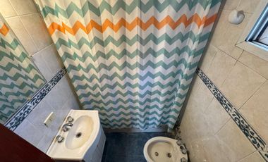 Casa en Venta - APTO CREDITO 4 DORMITORIOS - PISCINA Barrio Maschwitz Privado