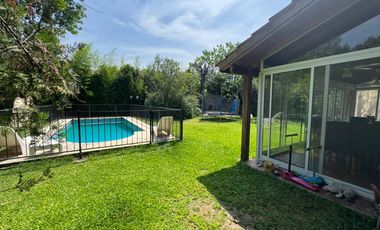 Casa en Venta - APTO CREDITO 4 DORMITORIOS - PISCINA Barrio Maschwitz Privado