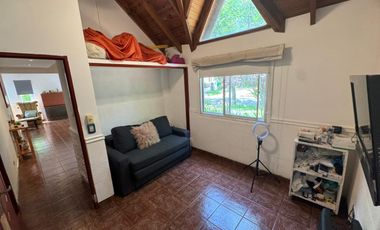 Casa en Venta - APTO CREDITO 4 DORMITORIOS - PISCINA Barrio Maschwitz Privado