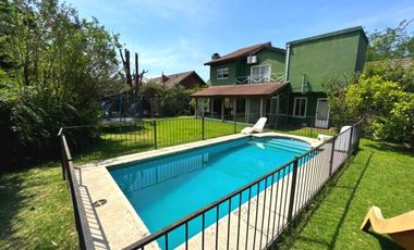 Casa en Venta - APTO CREDITO 4 DORMITORIOS - PISCINA Barrio Maschwitz Privado