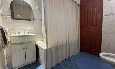 Casa en Venta - APTO CREDITO 4 DORMITORIOS - PISCINA Barrio Maschwitz Privado