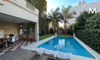 Casa en venta de 5 ambientes con cochera y piscina - Villa Ballester