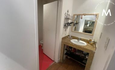 Casa en venta de 5 ambientes con cochera y piscina - Villa Ballester