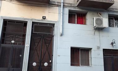 CASA EN BLOCK EN LA BOCA VENTA