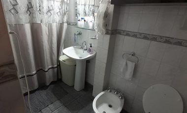 CASA EN BLOCK EN LA BOCA VENTA