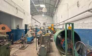 Depósito en Lanús Oeste