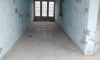 Casa en 2 Plantas con Jardin, Quincho, Garage, Balcon y Terraza - Banfield