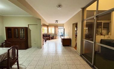 Terrenos Comerciales Venta AV. Brasil - LIMA CERCADO