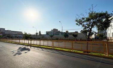 Terrenos Comerciales Venta AV. Brasil - LIMA CERCADO