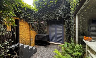 CASA VENTA 6 AMBIENTES MARTINEZ