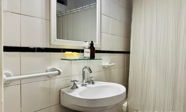 CASA VENTA 6 AMBIENTES MARTINEZ