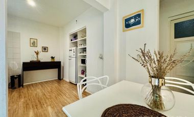 CASA VENTA 6 AMBIENTES MARTINEZ