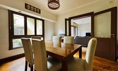 CASA VENTA 6 AMBIENTES MARTINEZ