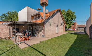 Casa en VENTA Villa De Mayo