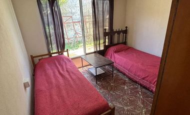 Casa 3 Amb.   2 Locales con Renta y Gran Estacionamiento – ¡Oportunidad de Inversión!