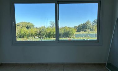Venta/Alquiler casa en Barrio Buenos Aires Village -  Bella Vista
