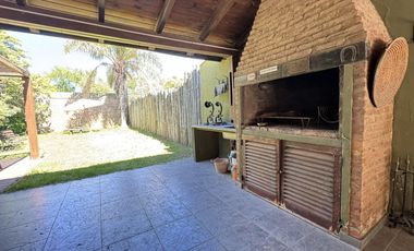 Casa de 1 dormitorio en venta en Funes