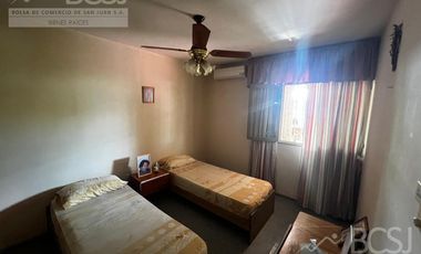 Casa en Barrio Centro Empleado de Comercio