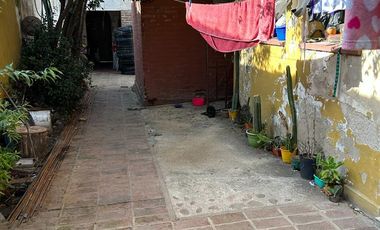 Casa en Güemes A DEMOLER , OPORTUNIDAD INVERSIONISTA. Zona Cañada