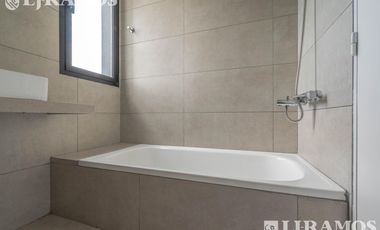 Departamento de 4 ambientes  EN VENTA en VILAGO- NORDELTA