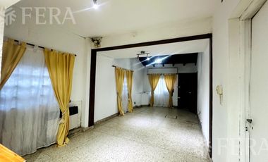 Venta PH 3 ambientes con cochera en Villa Dominico