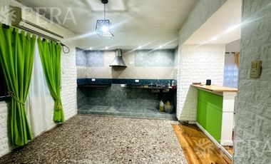 Venta PH 3 ambientes con cochera en Villa Dominico