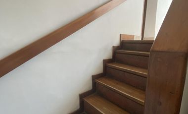 Casa 4 dormitorios luminosa barrios abasto cochera