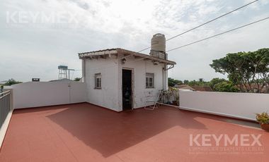 PH de 4 ambientes con cochera, patio y terraza zona norte carapachay