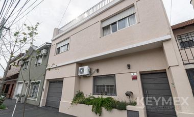 PH de 4 ambientes con cochera, patio y terraza zona norte carapachay