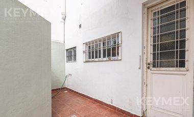 PH de 4 ambientes con cochera, patio y terraza zona norte carapachay