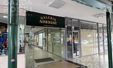 Local en venta en Adrogue