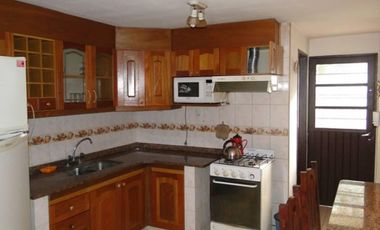 CASA EN VENTA CLUB DE CAMPO EL MORO ESTILO CAMPO EN 2 PLANTAS