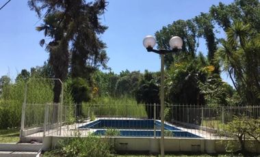 CASA EN VENTA CLUB DE CAMPO EL MORO ESTILO CAMPO EN 2 PLANTAS