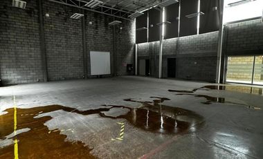 Edificio de Oficinas y Naves en Renta Mahatma Gandhi Aguascalientes.