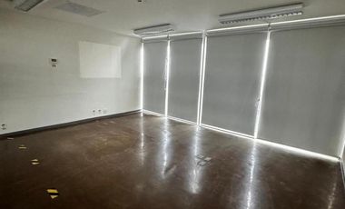 Edificio de Oficinas y Naves en Renta Mahatma Gandhi Aguascalientes.