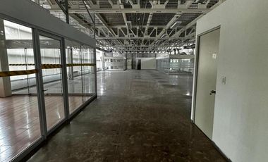 Edificio de Oficinas y Naves en Renta Mahatma Gandhi Aguascalientes.