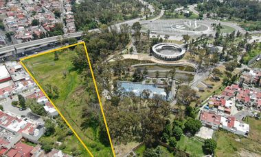 Terreno en Zona comercial Plaza Loreto