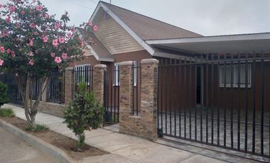 Casa en Arriendo en Nova Hacienda