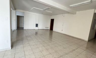 RENTA DE OFICINAS EN LA COLONIA SAN FRANCISCO COAXUSCO EN METEPEC