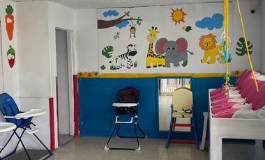 RENTA DE CASA EN LERMA PARA GUARDERIA, CONSULTORIOS, OFICINAS