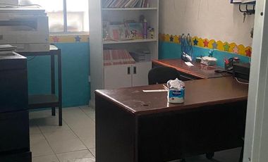 RENTA DE CASA EN LERMA PARA GUARDERIA, CONSULTORIOS, OFICINAS